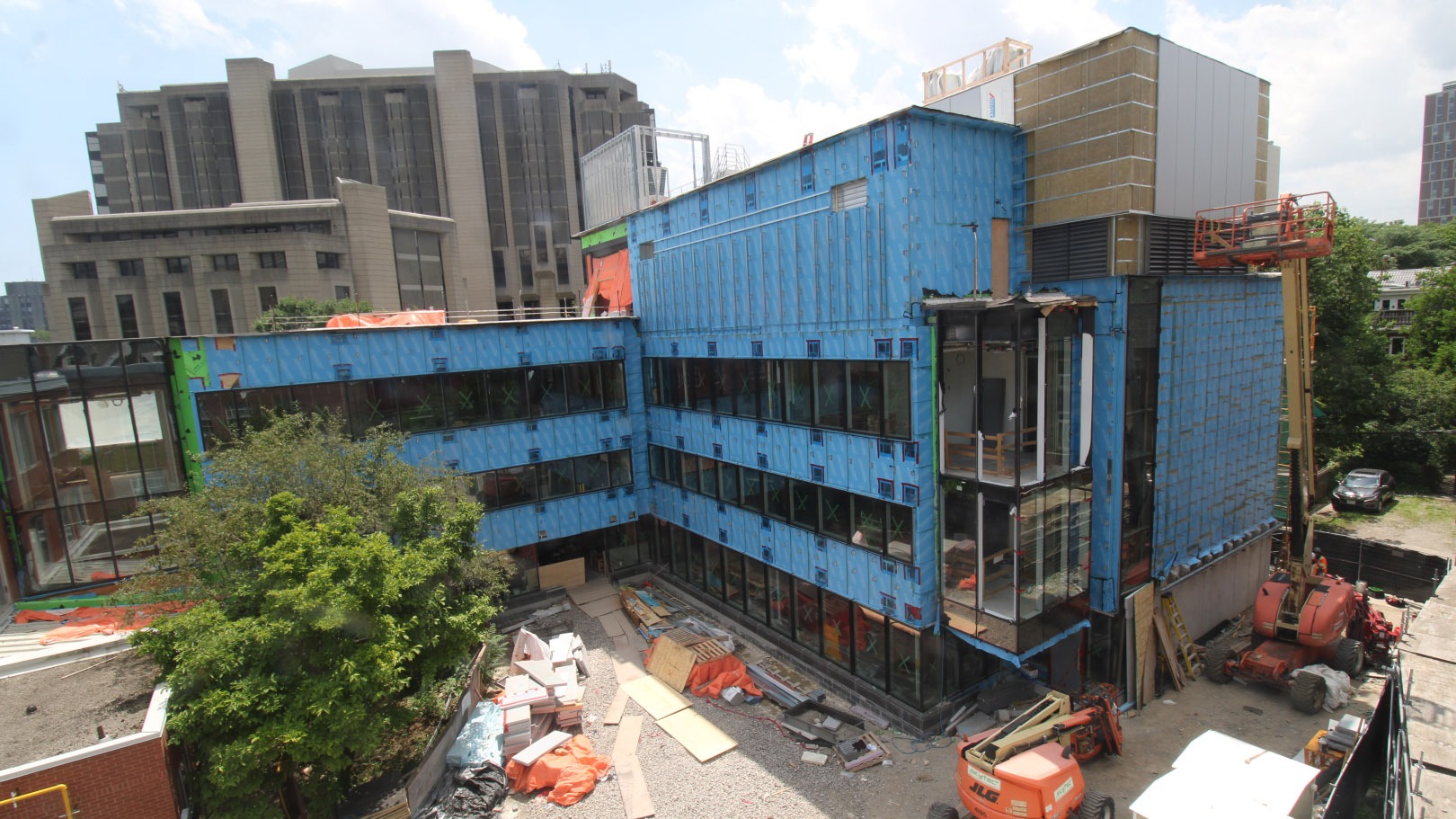 bird's-eye photo of Innis construction site