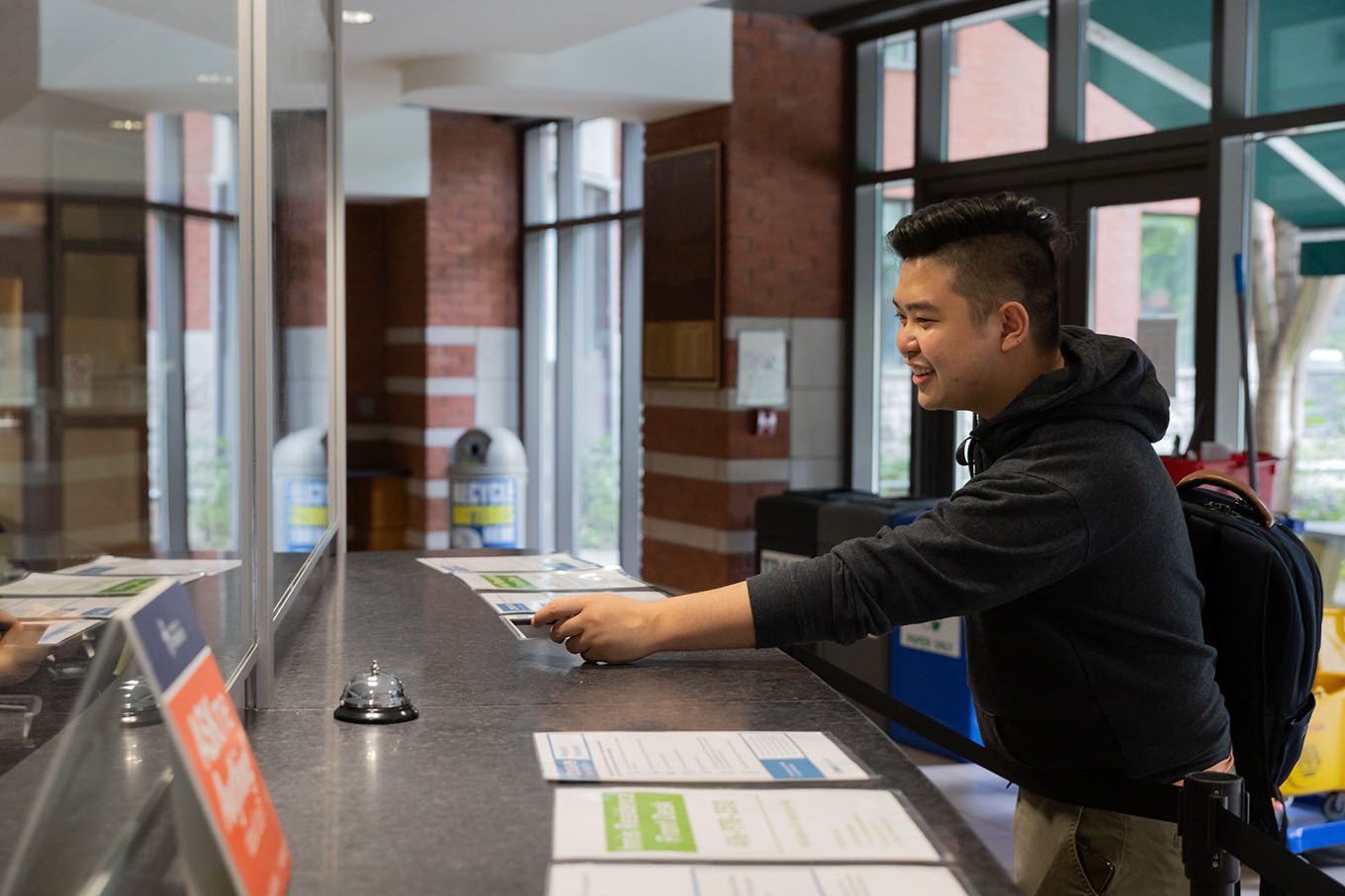 Residence Front Desk - Innis College