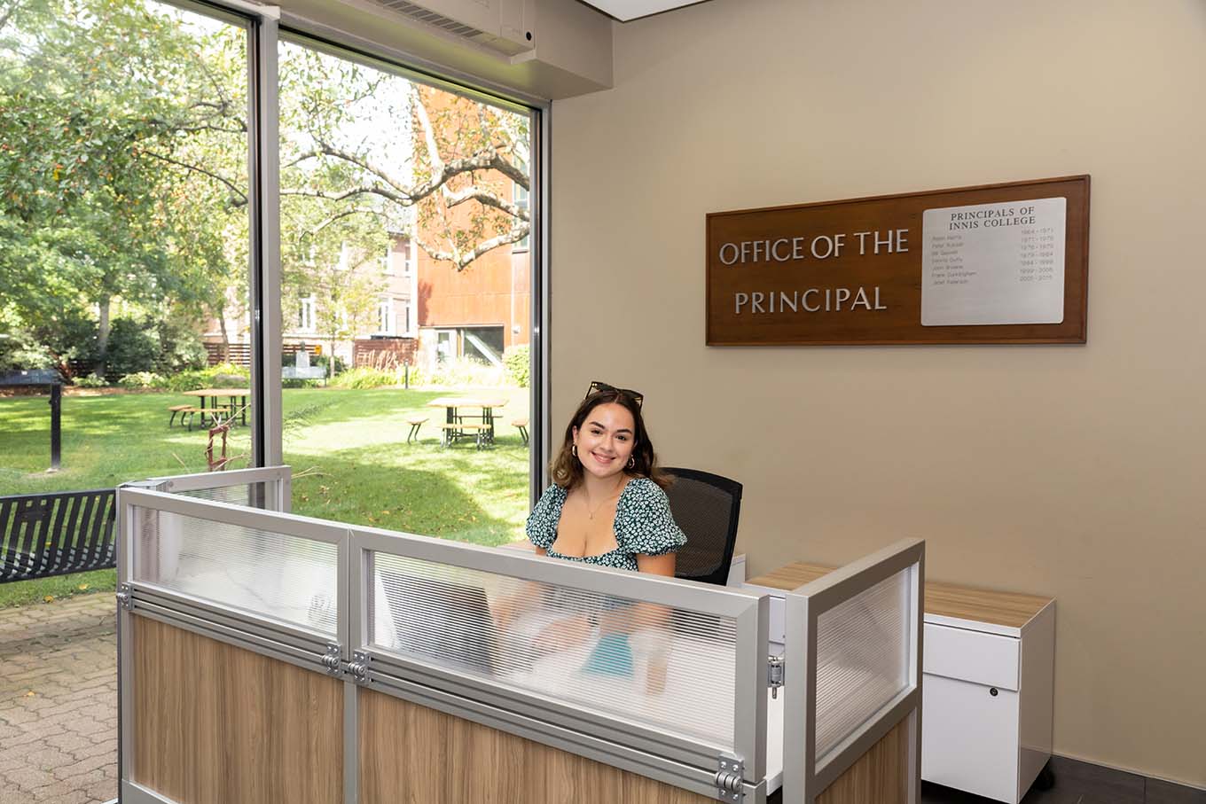 Residence Front Desk - Innis College
