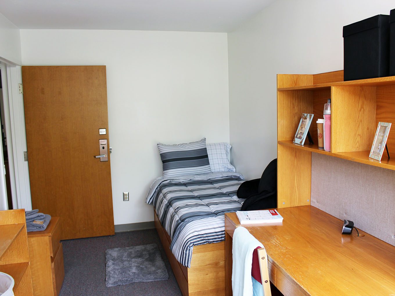 Suites & Amenities - Innis College | University of Toronto